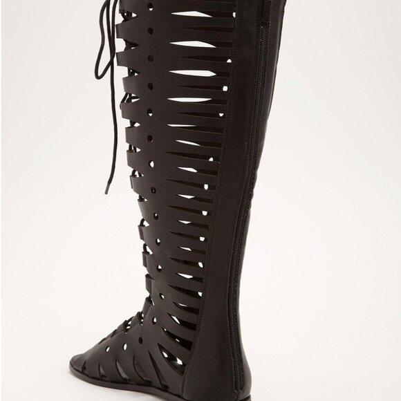 Torrid Cutout Lace Up Knee High Sandals 8 WW - Picture 2 of 6